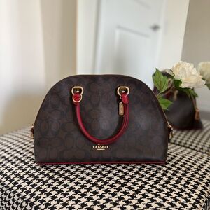 RARE Coach bag in Signature Canvas Brown and Red